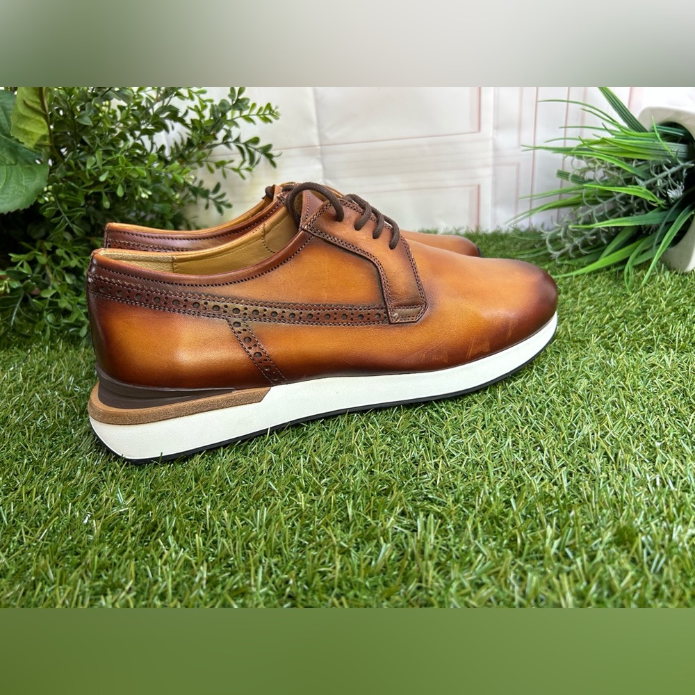 MAGNANNI men 8.5 New
Leiva Plain Toe Derby In Cognac
$395 - Picture 11 of 17